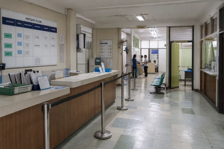 Universal Health Care Meets Capital: Smart Philippines Universal Health Care Investment Paths