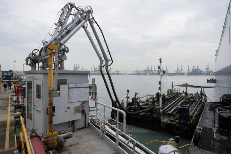 Fueling the Green Fleet: Singapore’s Bold 2026 Bid to Lead Methanol and Ammonia Bunkering